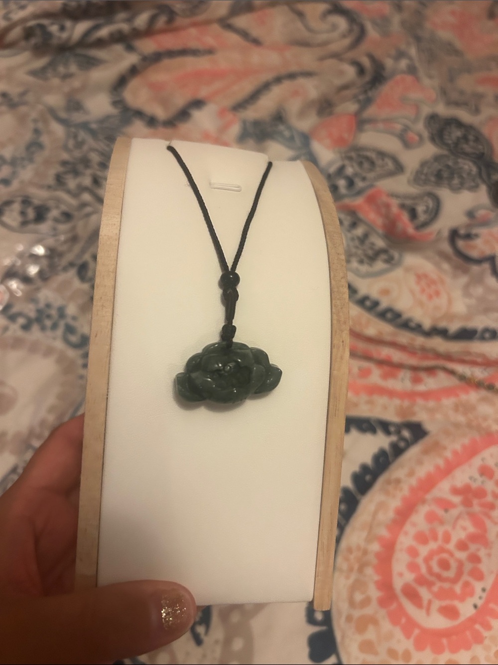 Hand-Carved Green Jade lotus Pendant Necklace - Unbranded